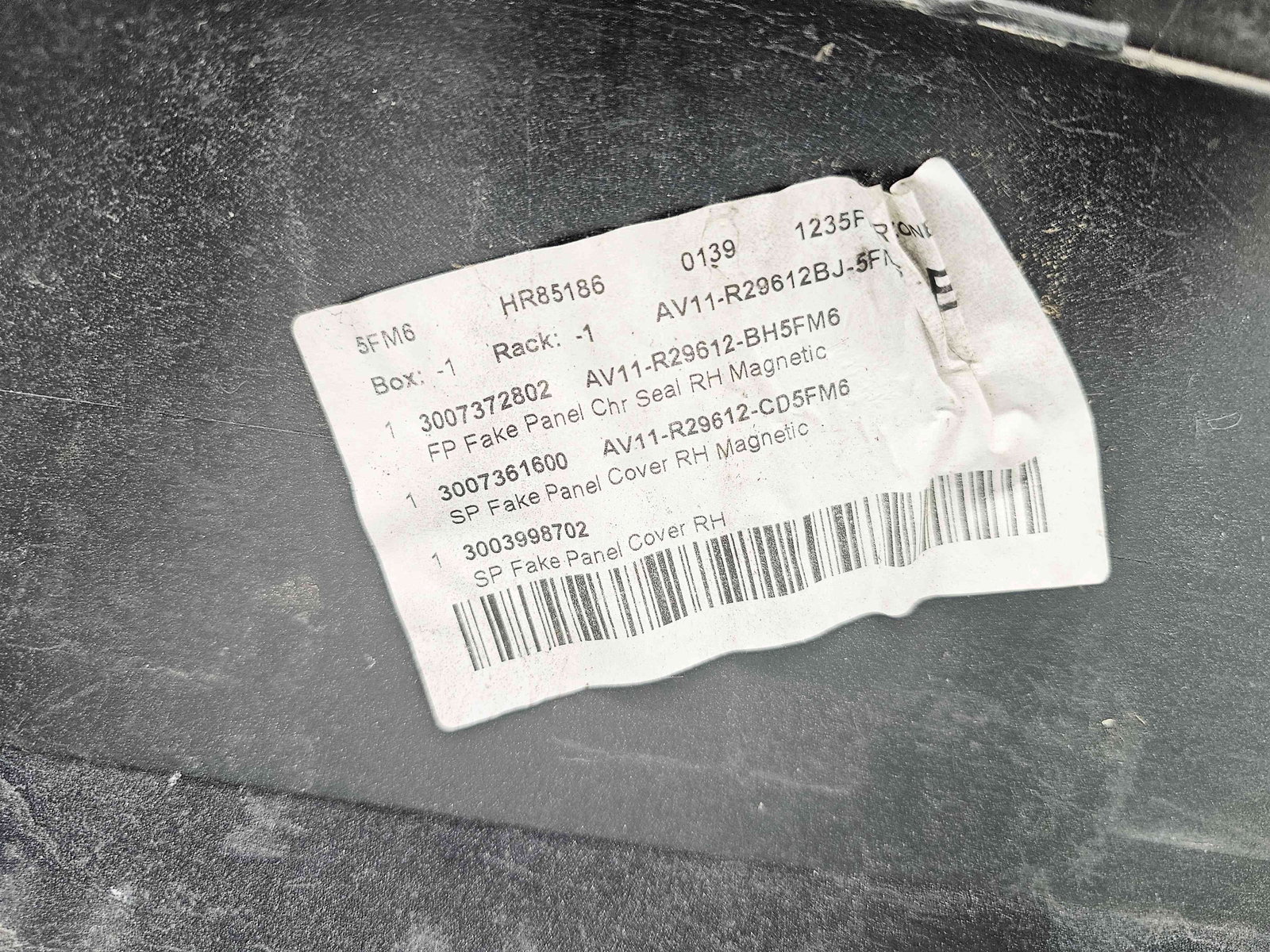 Ornament aripa dreapta spate Ford B-Max [Fabr 2012-prezent] AV11-R29612-CD - imagine 4