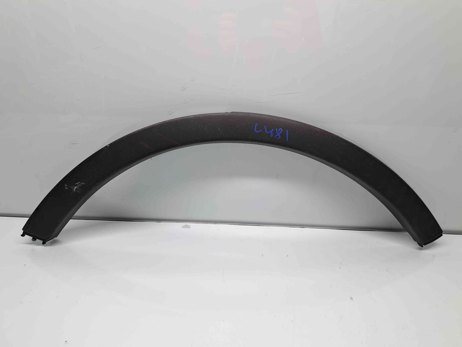 Ornament aripa stanga spate Ford Kuga I [Fabr 2008-2012] 8V41-S286D03-AC - imagine 1