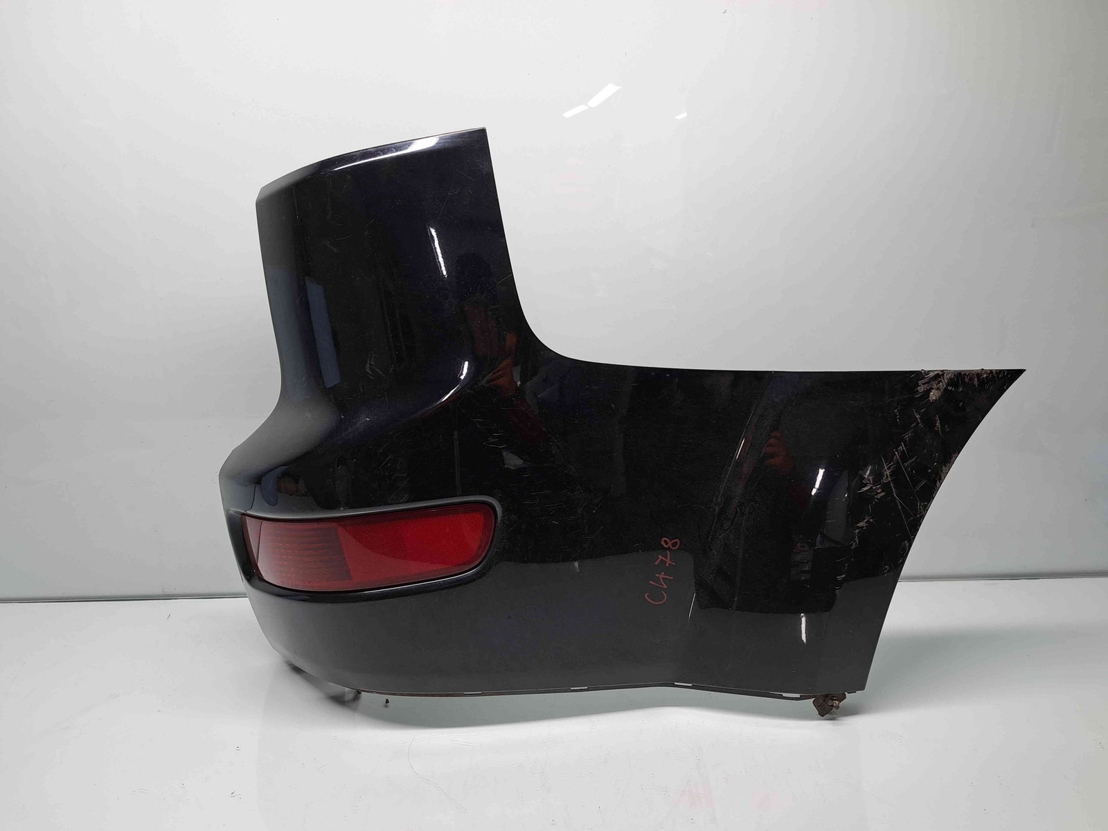 Ornament bara spate MITSUBISHI Outlander II [Fabr 2006-2015] 6410A218 - imagine 1