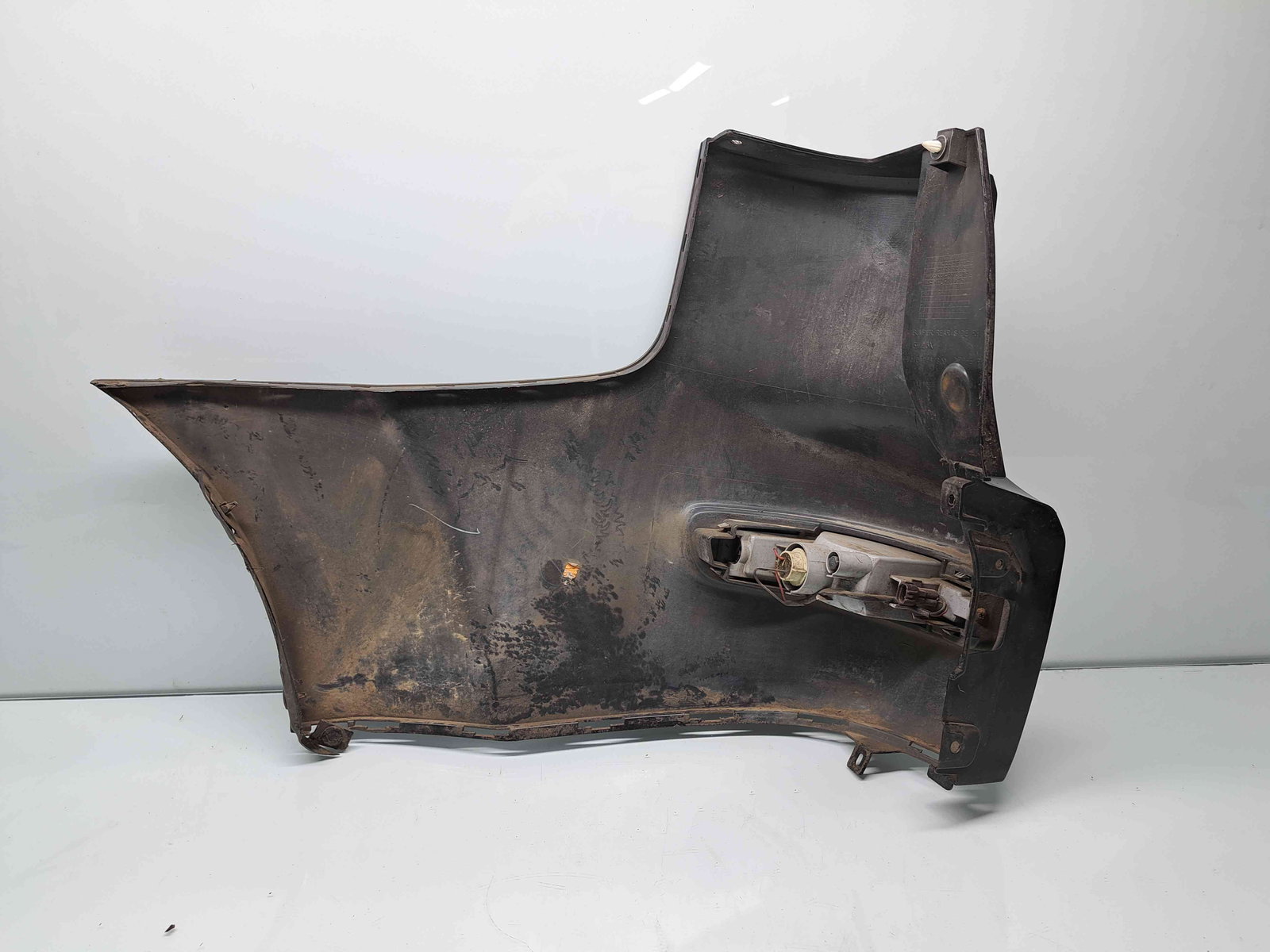 Ornament bara spate MITSUBISHI Outlander II [Fabr 2006-2015] 6410A218 - imagine 5