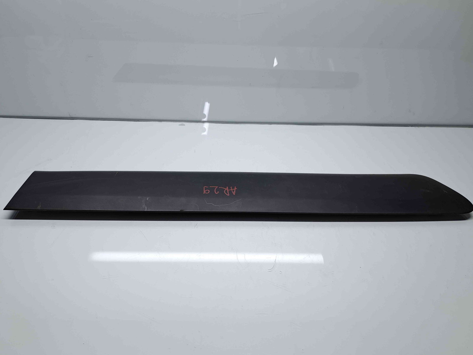 Ornament usa dreapta spate Peugeot Partner (II) [Fabr 2008-2018] 9681644777 - imagine 1