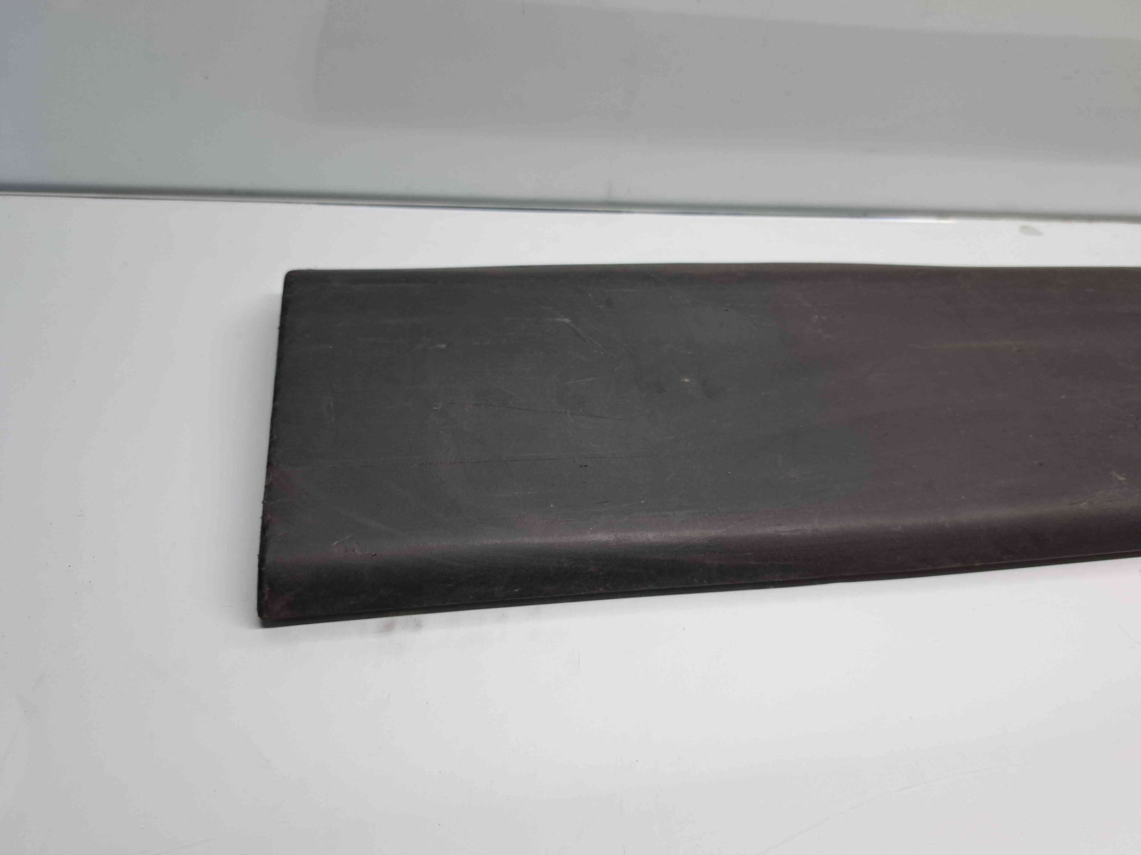 Ornament usa stanga spate Opel Movano B F3500 (L2 H2) [Fabr 2010-2022] 828213589R - imagine 2