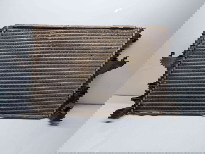 Radiator apa Volkswagen Transporter 5 (7HB, 7HJ) [Fabr 2004-2013] OEM 2.0 TDI CAAA 62KW  / 85CP