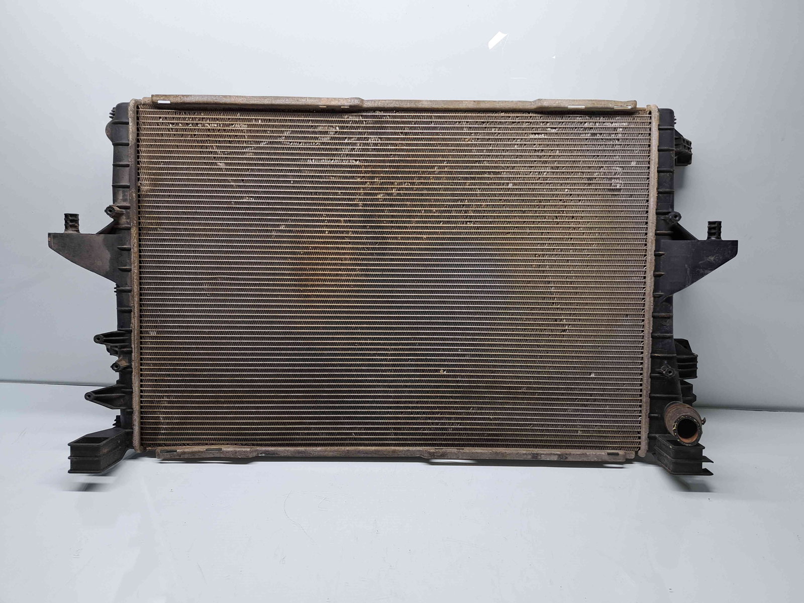 Radiator apa Volkswagen Transporter 5 (7HB, 7HJ) [Fabr 2004-2013] OEM 2.0 TDI CAAA 62KW / 85CP - imagine 3