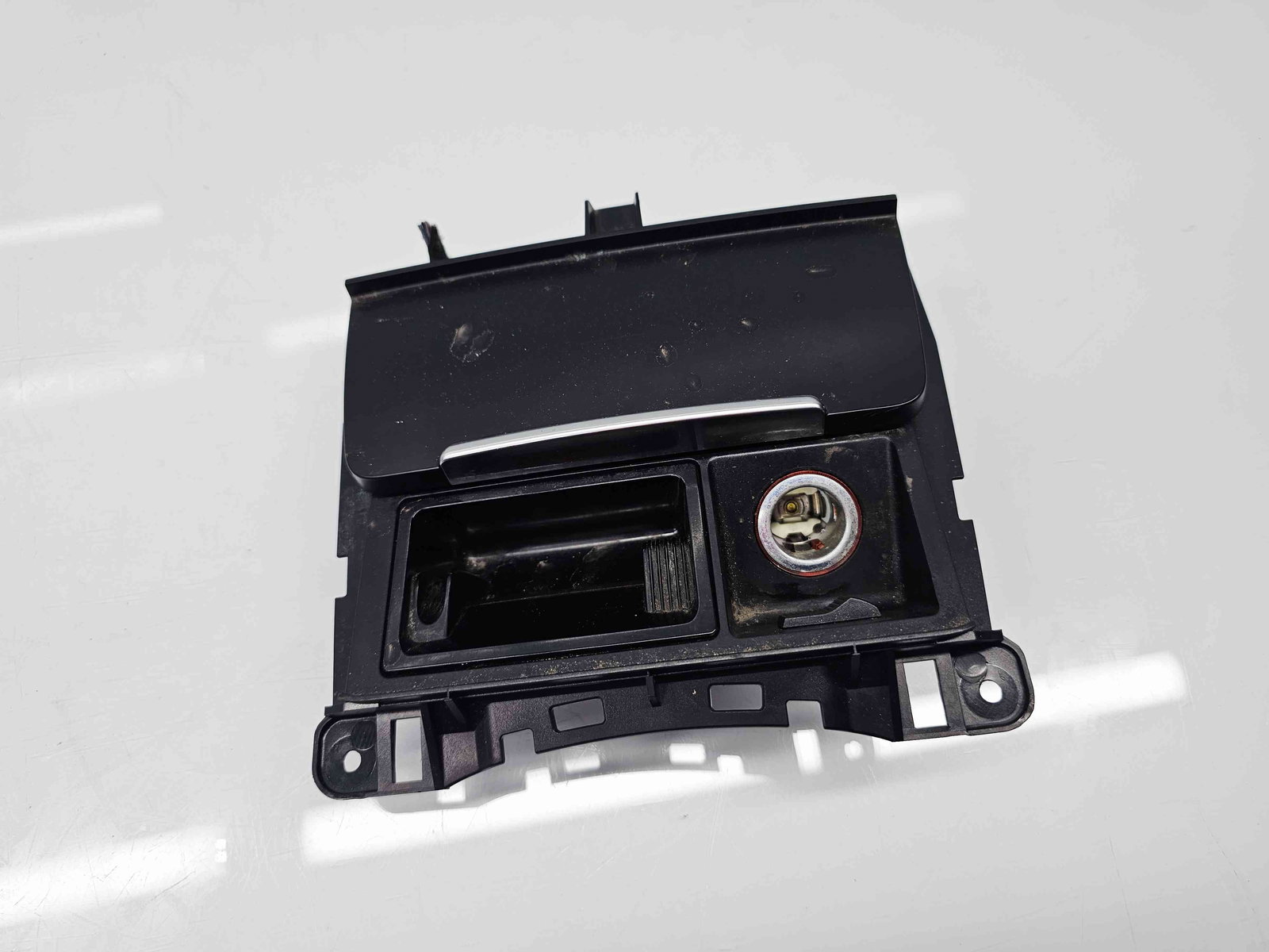 Scrumiera Audi A4 (8K2, B8) [Fabr 2008-2015] 8K0857951 - imagine 2