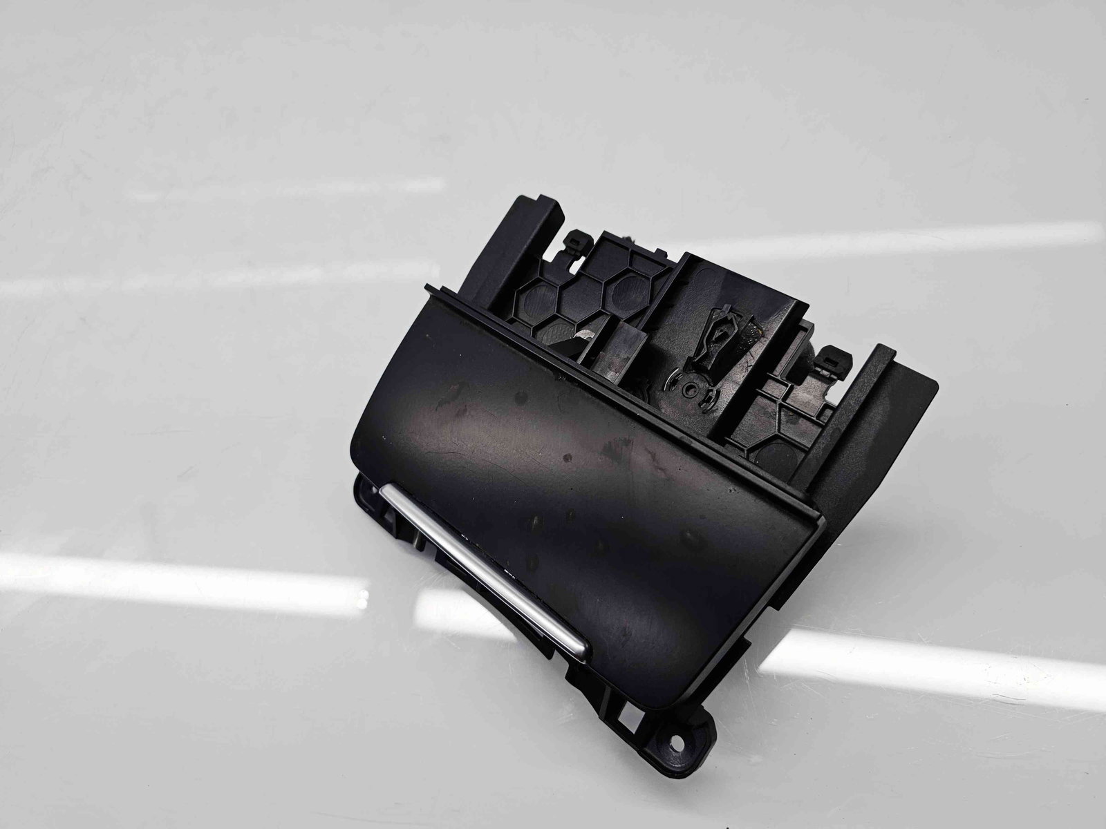 Scrumiera Audi A4 (8K2, B8) [Fabr 2008-2015] 8K0857951 - imagine 7