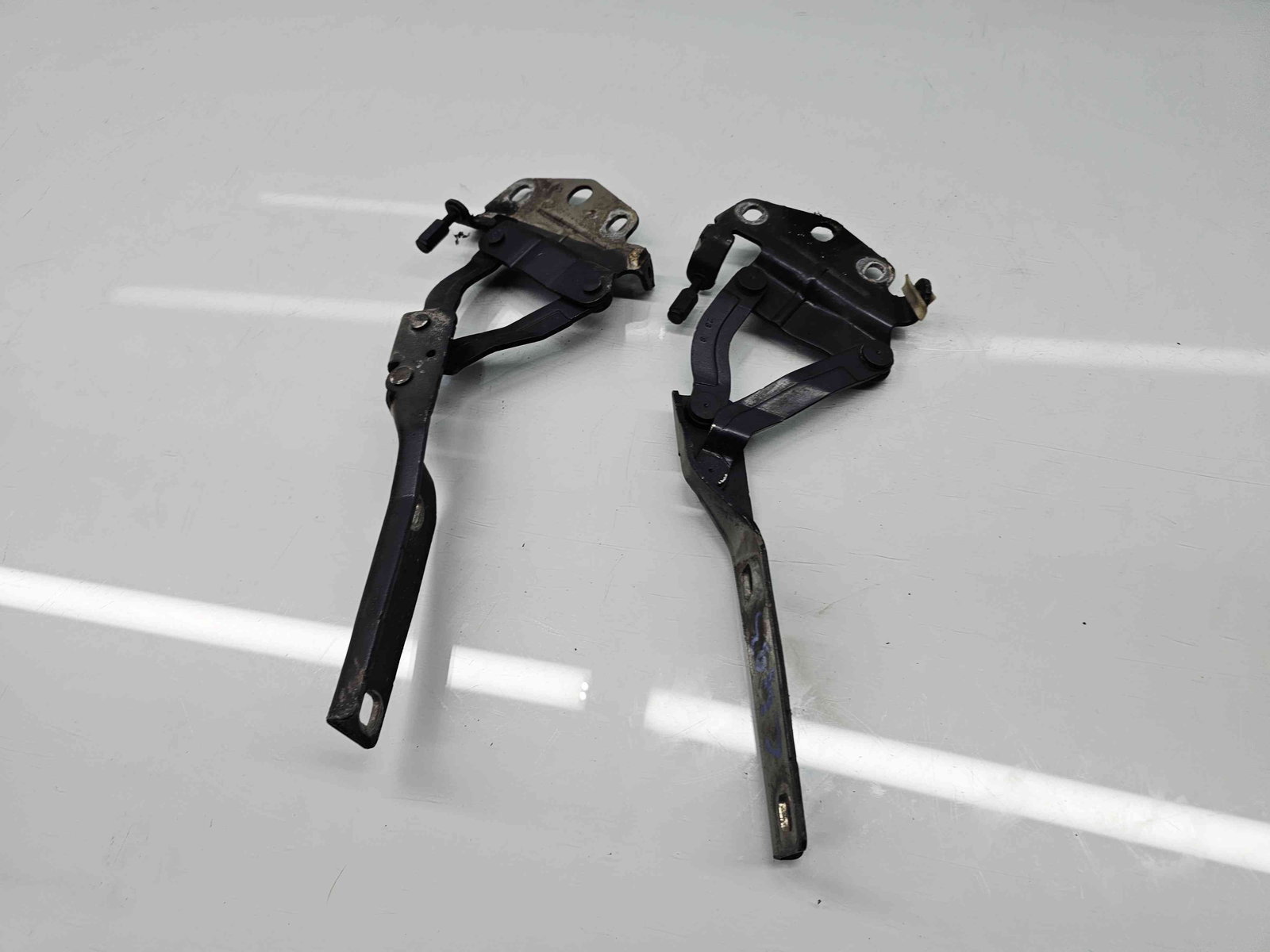 Set balamale capota Audi A5 (8T3) [Fabr 2007-2015] -LZ9Y - imagine 3