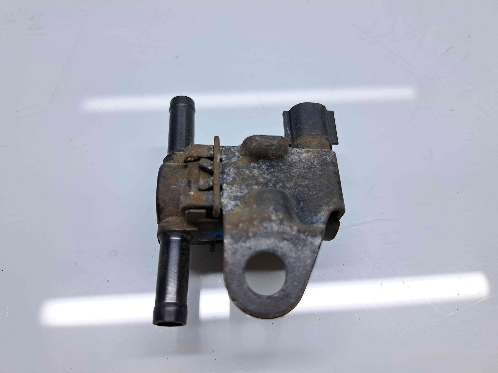 Supapa vacuum MAZDA 3 (BK) [Fabr 2003-2009] 136200-2731 1.6 Benz Z6 77KW / 105CP - imagine 2