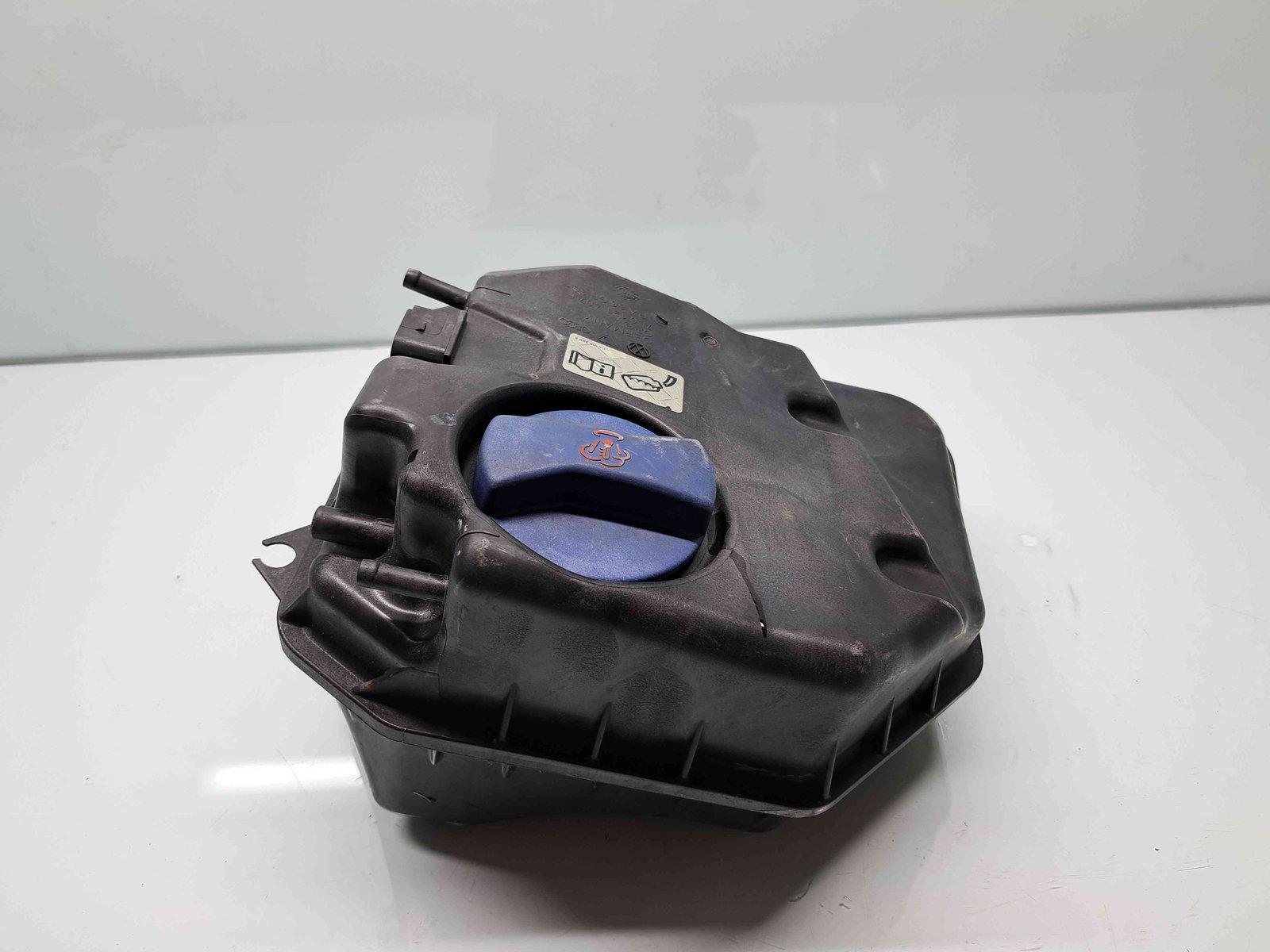 Vas expansiune Audi Q7 (4LB) [Fabr 2006-2014] Facelift 7L0121407F - imagine 1