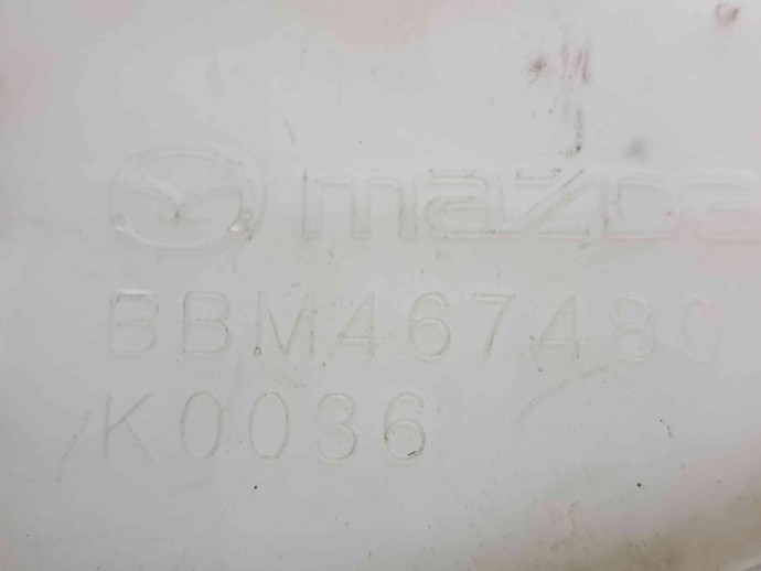  Vas lichid parbriz MAZDA 3 II Hatchback Facelift [Fabr 2011-2013] BBM467480