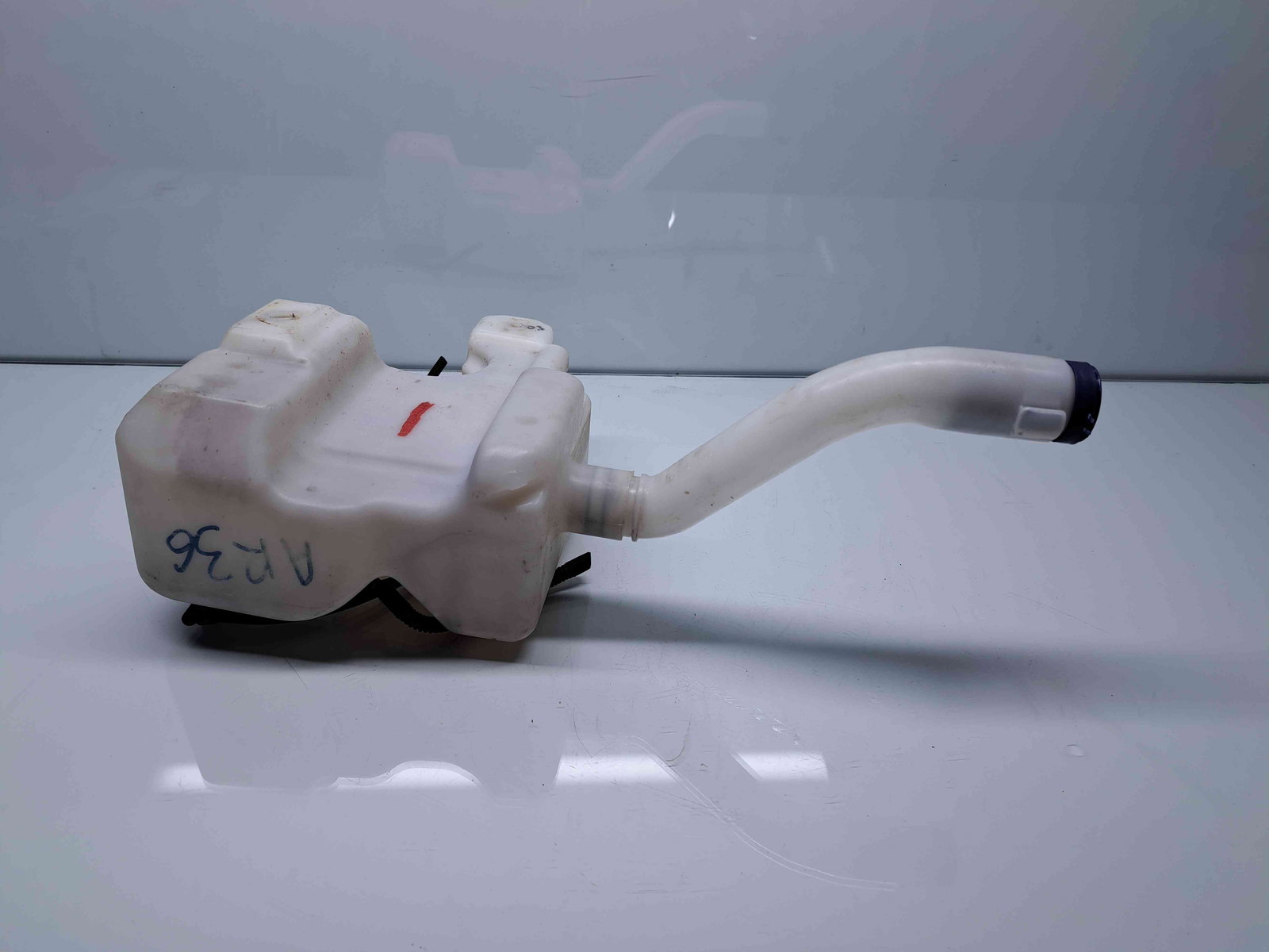 Vas lichid parbriz Fiat 500L Trekking [Fabr 2012-prezent] 51883639 - imagine 1