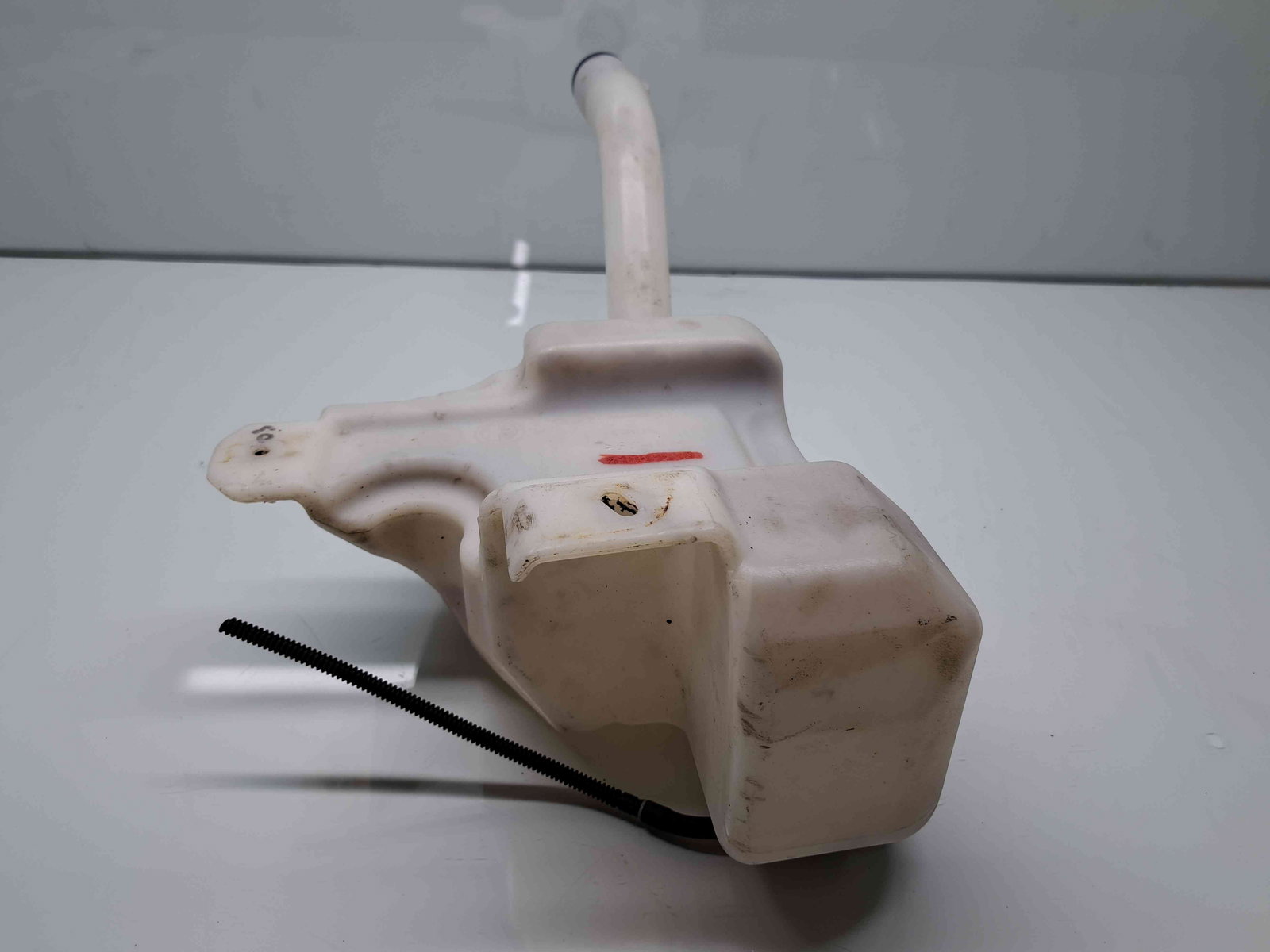 Vas lichid parbriz Fiat 500L Trekking [Fabr 2012-prezent] 51883639 - imagine 2