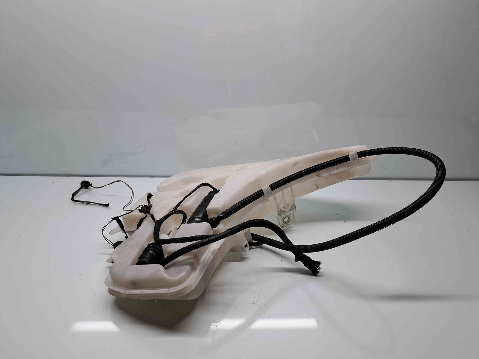 Vas lichid parbriz Bmw 3 Cabriolet (E93) [Fabr 2006-2011] Facelift 7157146 - imagine 1