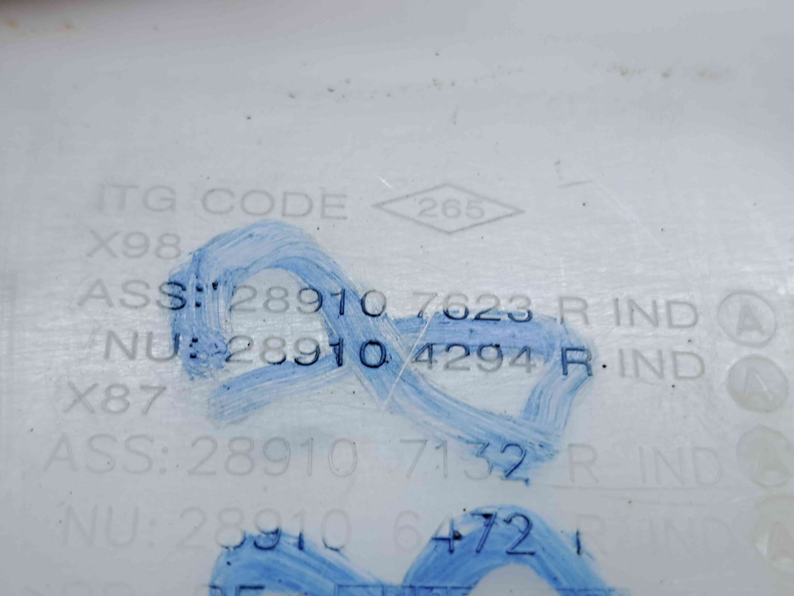 Vas lichid parbriz Renault Captur (J87) [Fabr 2013-2017] 289107623R - imagine 4