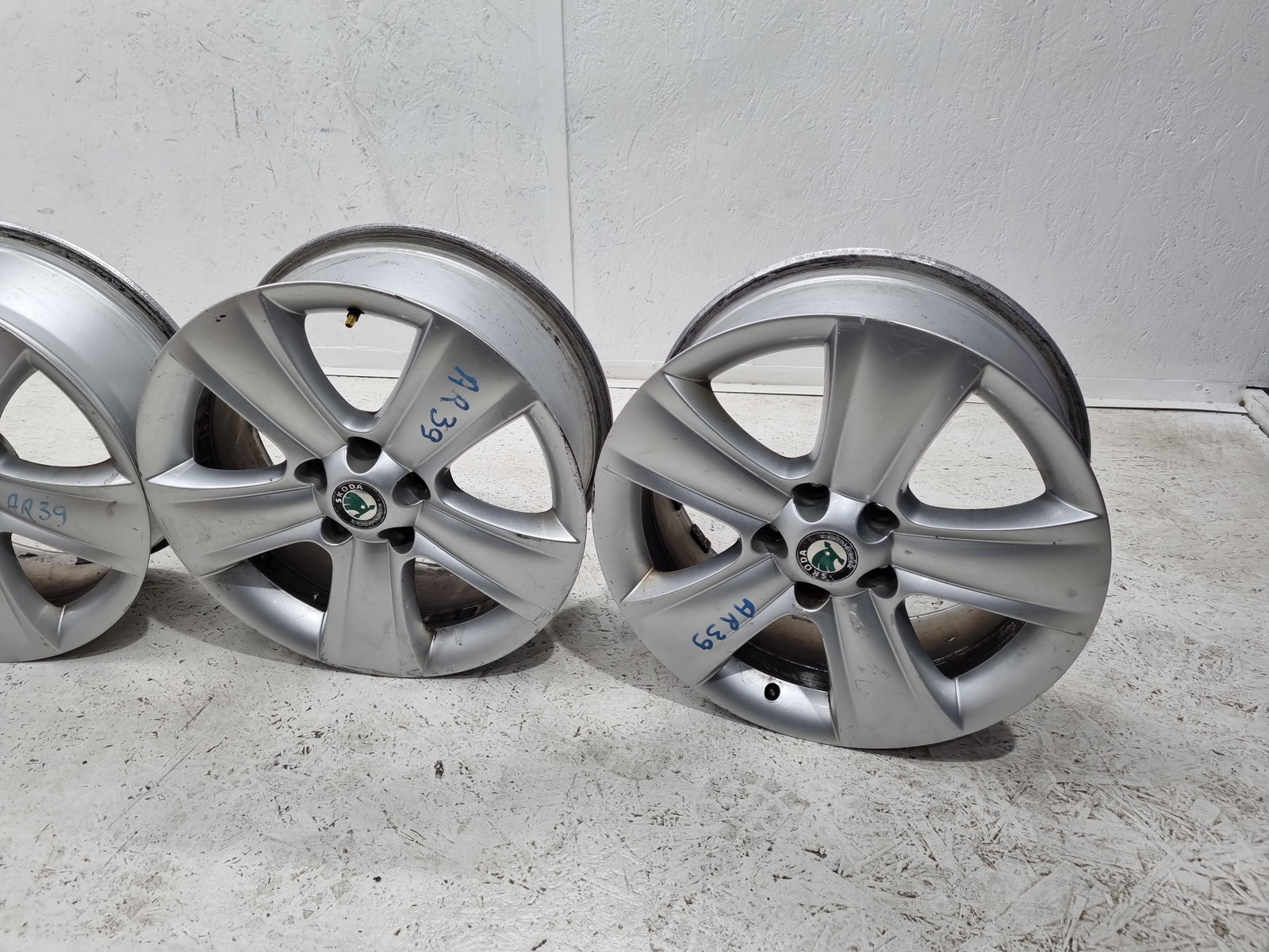 Set jante aliaj Skoda Yeti (5L) [Fabr 2009-2020] OEM - imagine 9