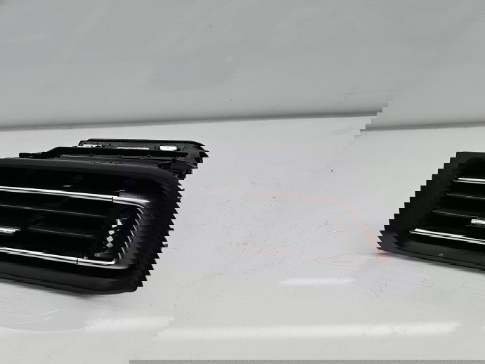  Grila aerisire stanga PEUGEOT 308 II GT-Line [Fabr 2019-2021] 1303818XZD