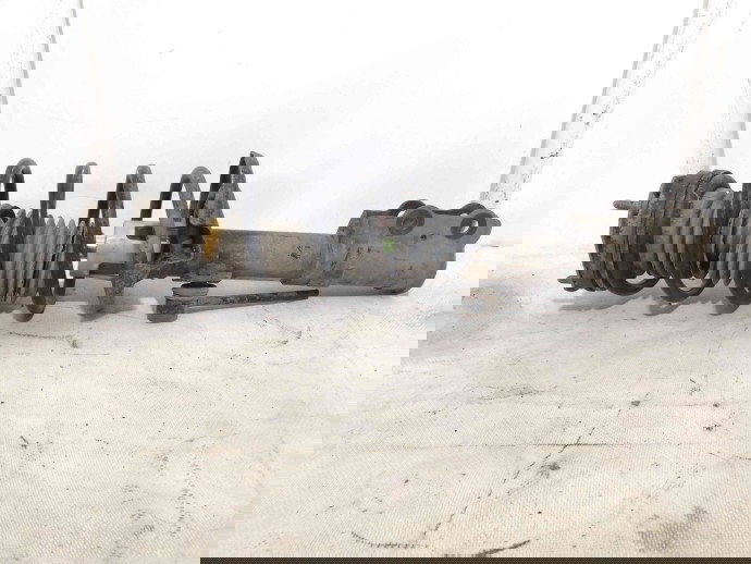 Amortizor dreapta fata 8V51-18045-BF Ford Fiesta 6 1.4 2008-2021