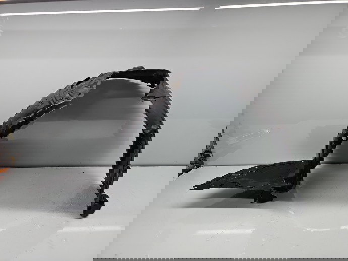 Carenaj roata dreapta fata Mazda 3 II Hatchback Facelift [Fabr 2011-2013] OEM