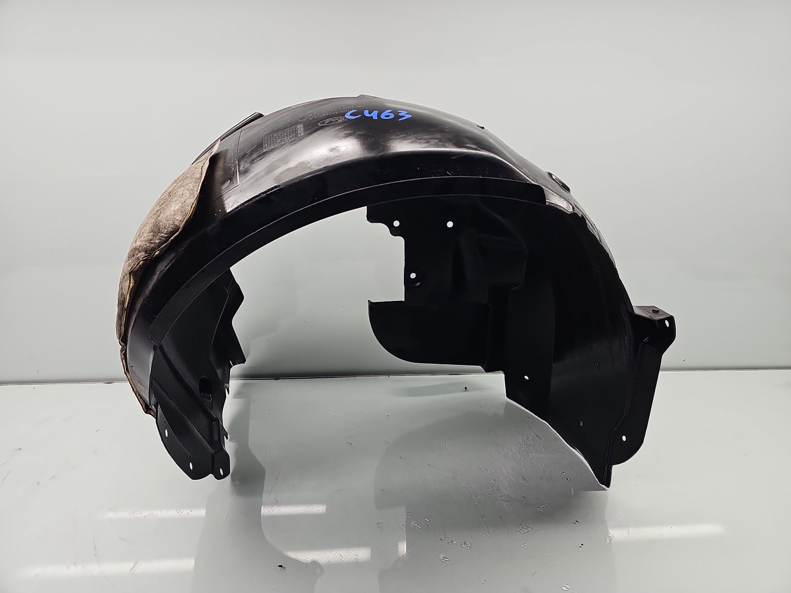 Carenaj roata dreapta fata Ford Fiesta 8 [Fabr 2017-2025] H1BB-16114-AE - imagine 1