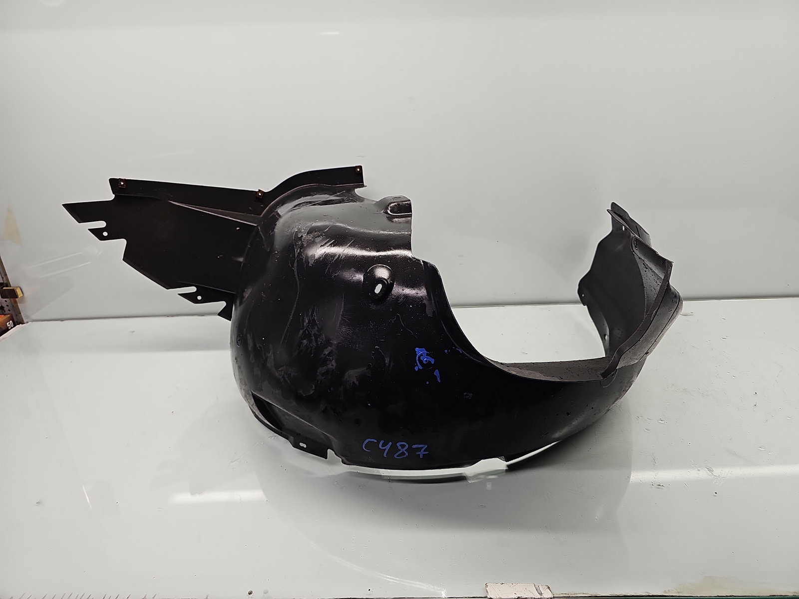 Carenaj roata dreapta fata Volkswagen Polo (6R) [Fabr 2009-2016] 6R0809957C - imagine 2