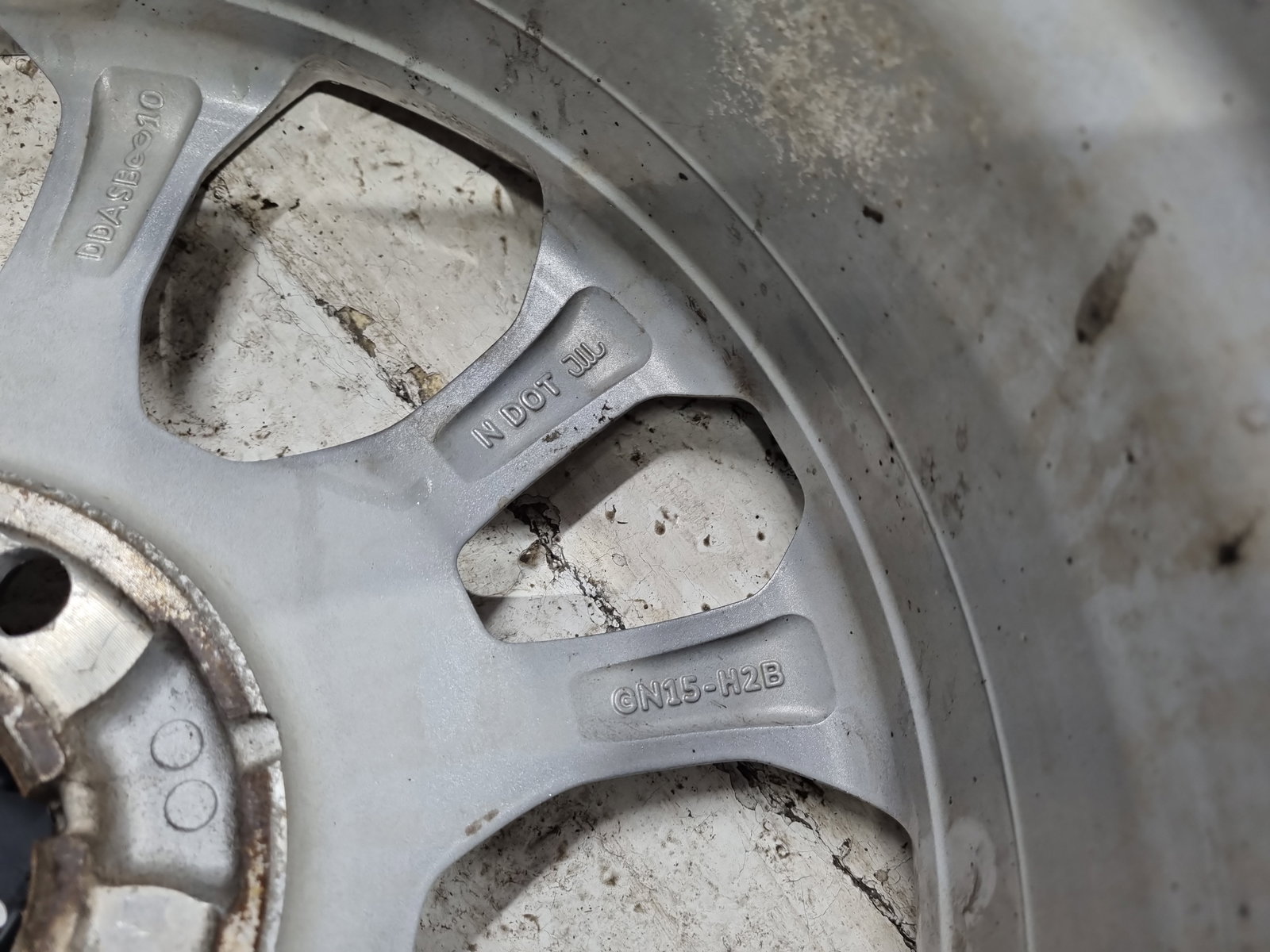 Janta aliaj Ford Ecosport [Fabr 2017-2024] GN15-H2B - imagine 4