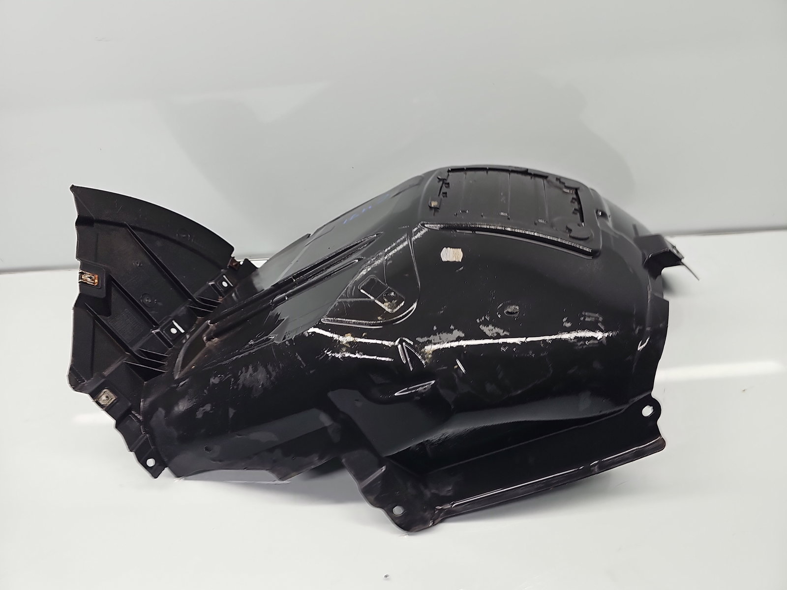 Carenaj roata dreapta fata Bmw X1 (E84) [Fabr 2009-2015] 75965010 - imagine 1