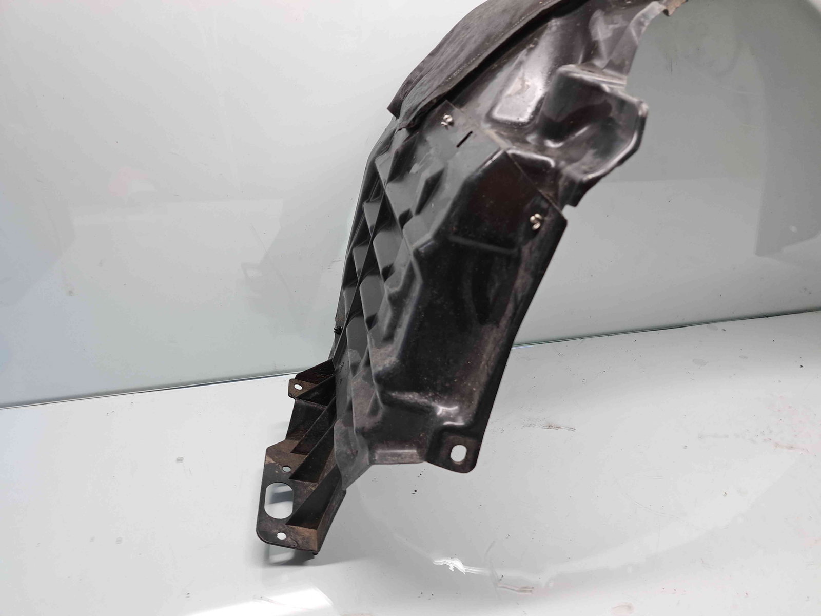 Carenaj roata dreapta fata Mercedes Clasa C Combi (S205) [Fabr 2015-prezent] OEM - imagine 2