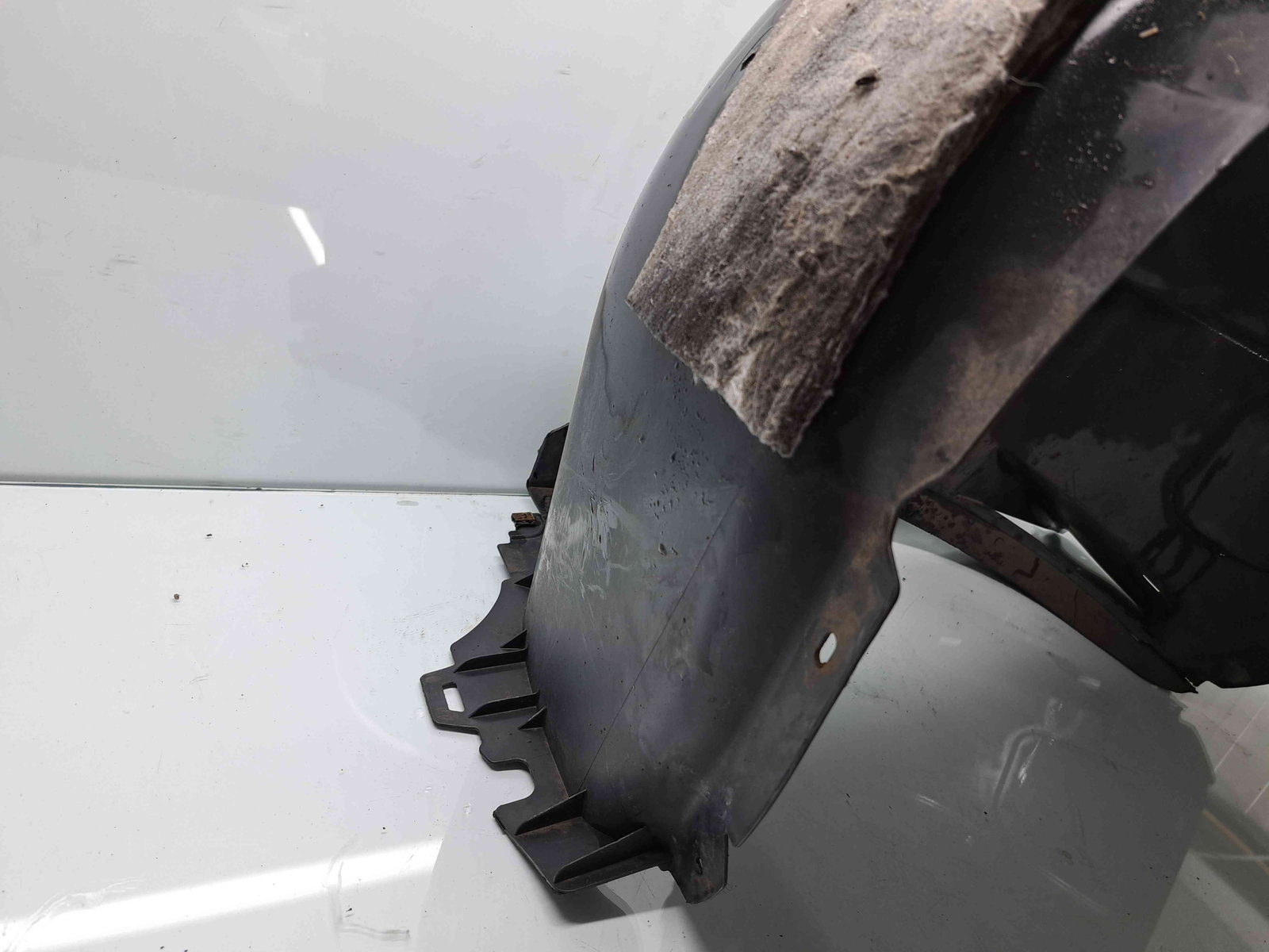 Carenaj roata dreapta fata Volkswagen Polo (6R) [Fabr 2009-2016] 5G0805978D - imagine 2