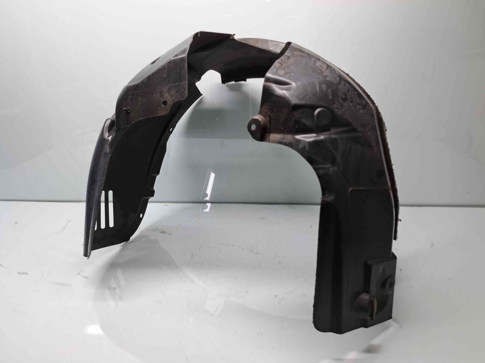 Carenaj roata dreapta fata Ford Fiesta 6 facelift [Fabr 2008-2019] 8A61-16114-B - imagine 1