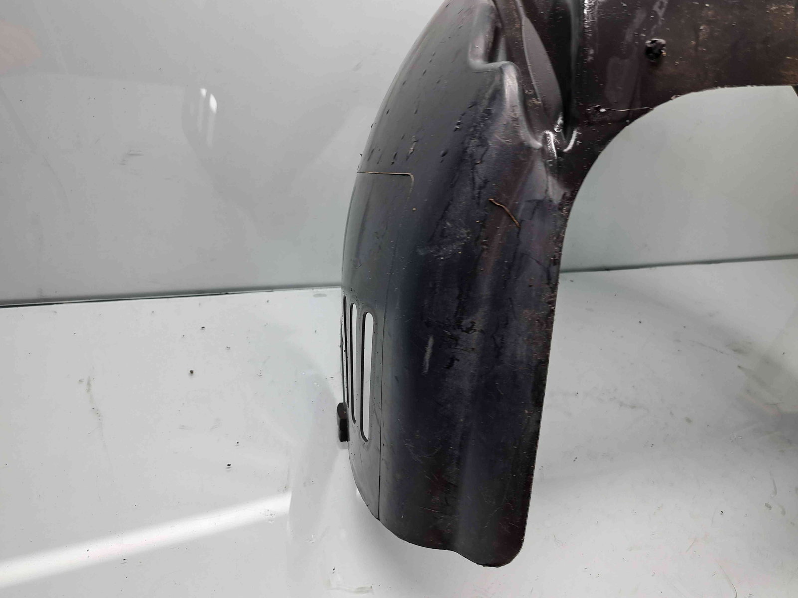 Carenaj roata dreapta fata Ford Fiesta 6 facelift [Fabr 2008-2019] 8A61-16114-B - imagine 3