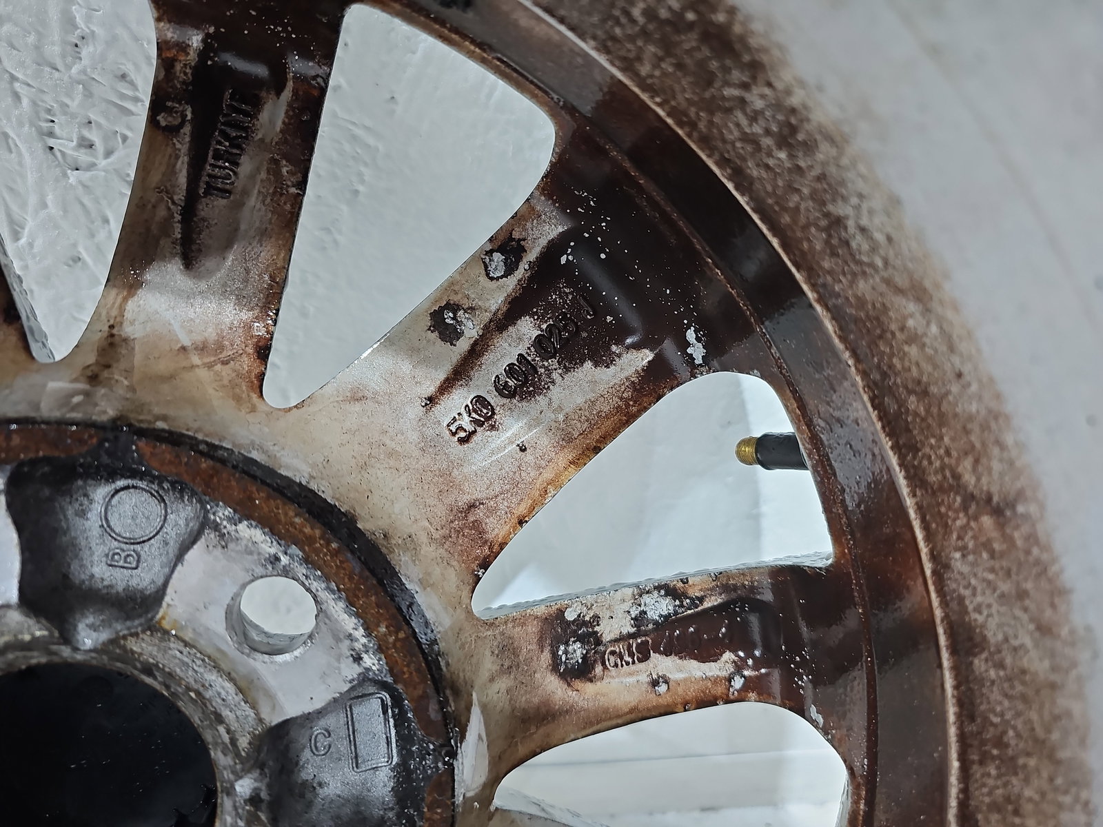 Set jante aliaj Volkswagen Golf 6 (5K1) [Fabr 2009-2013] 5K0601025J - imagine 2