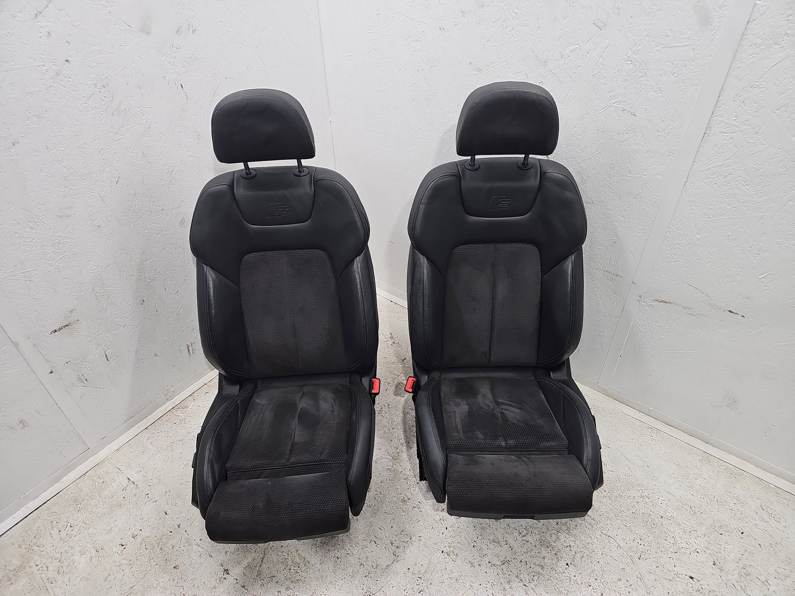 Aceasta este imaginea corespunzatoare acestui obiect