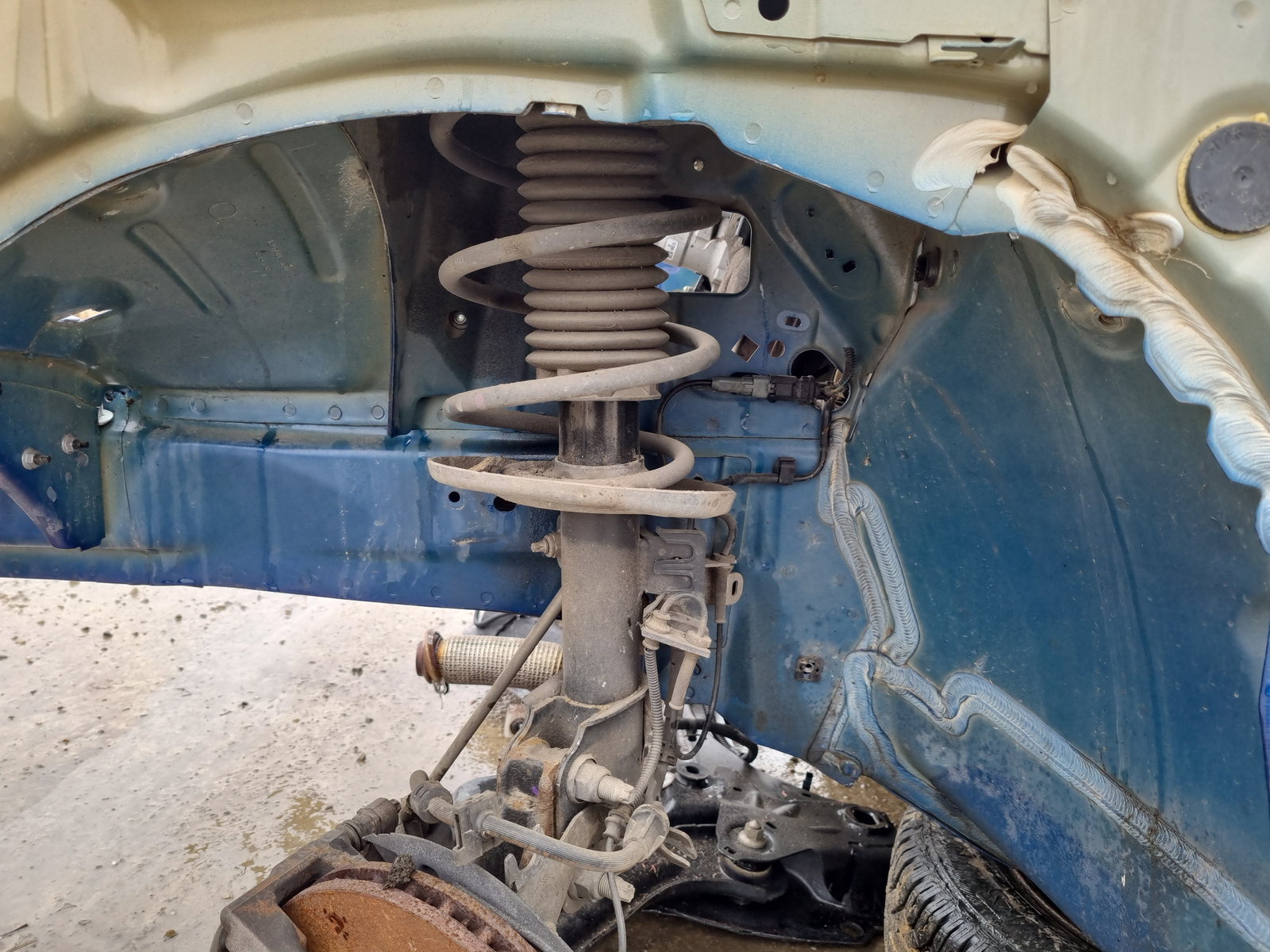 Amortizor stanga fata PEUGEOT 308 II GT-Line [Fabr 2019-2021] 1.5 HDi YHZ 96KW / 130CP - imagine 1