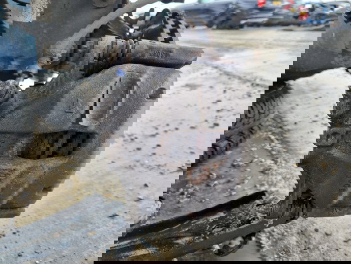 Etrier stanga fata PEUGEOT 308 II GT-Line [Fabr 2019-2021] OEM 1.5 HDi YHZ 96KW / 130CP