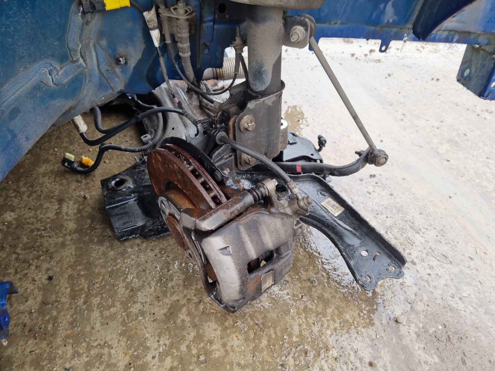 Fuzeta fata dreapta PEUGEOT 308 II GT-Line [Fabr 2019-2021] 1.5 HDi YHZ 96KW / 130CP - imagine 1