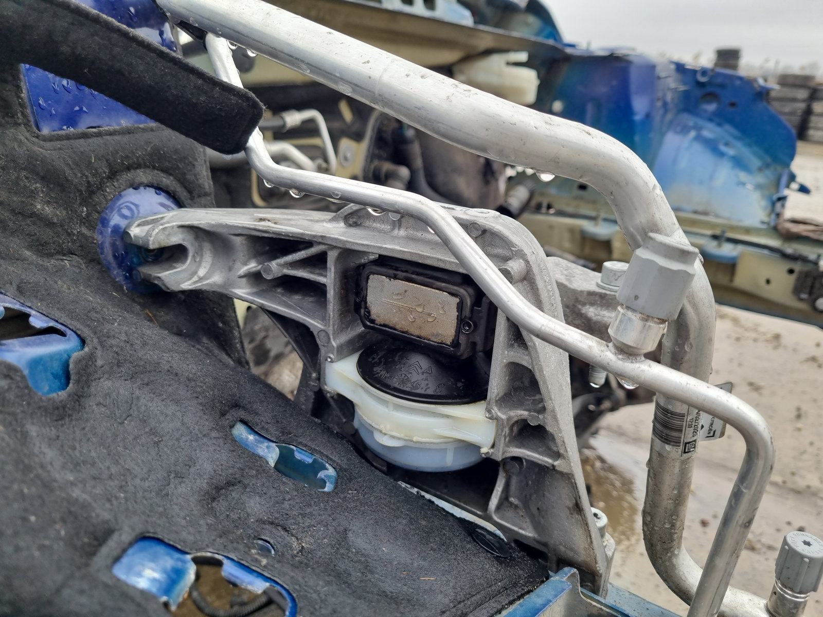 Tampon motor PEUGEOT 308 II GT-Line [Fabr 2019-2021] OEM 1.5 HDi YHZ 96KW / 130CP - imagine 3