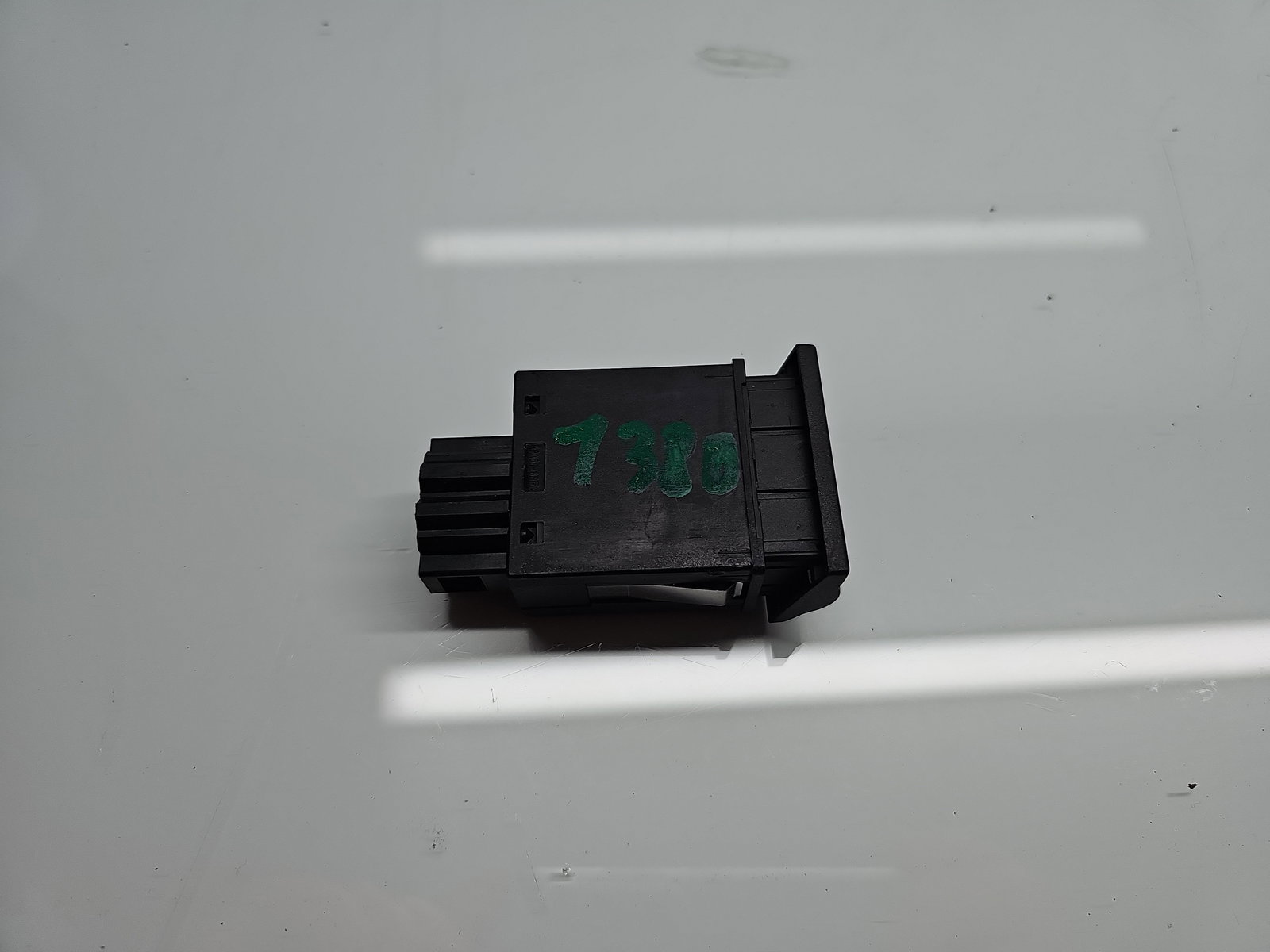 Buton ESP Skoda Octavia 1 Combi (1U5) [Fabr 1998-2010] OEM - imagine 3