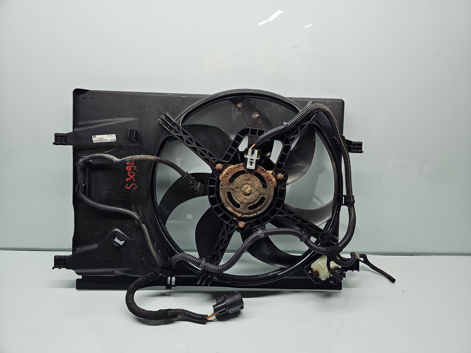 Electroventilator Opel Corsa D [Fabr 2006-2013] 55704030 1.2 Benz Z12XEP 59KW / 80CP - imagine 1