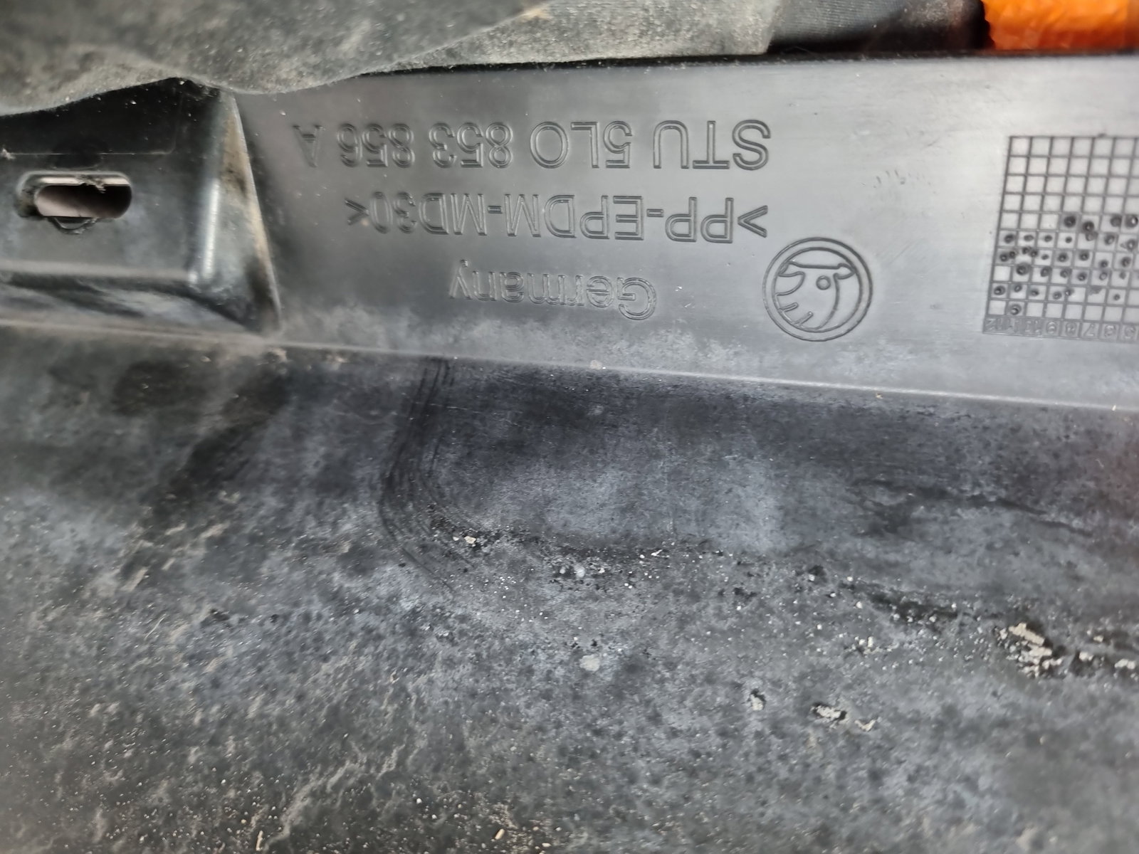 Prag lateral dreapta Skoda Yeti (5L) [Fabr 2009-2020] 5L0853856A - imagine 8