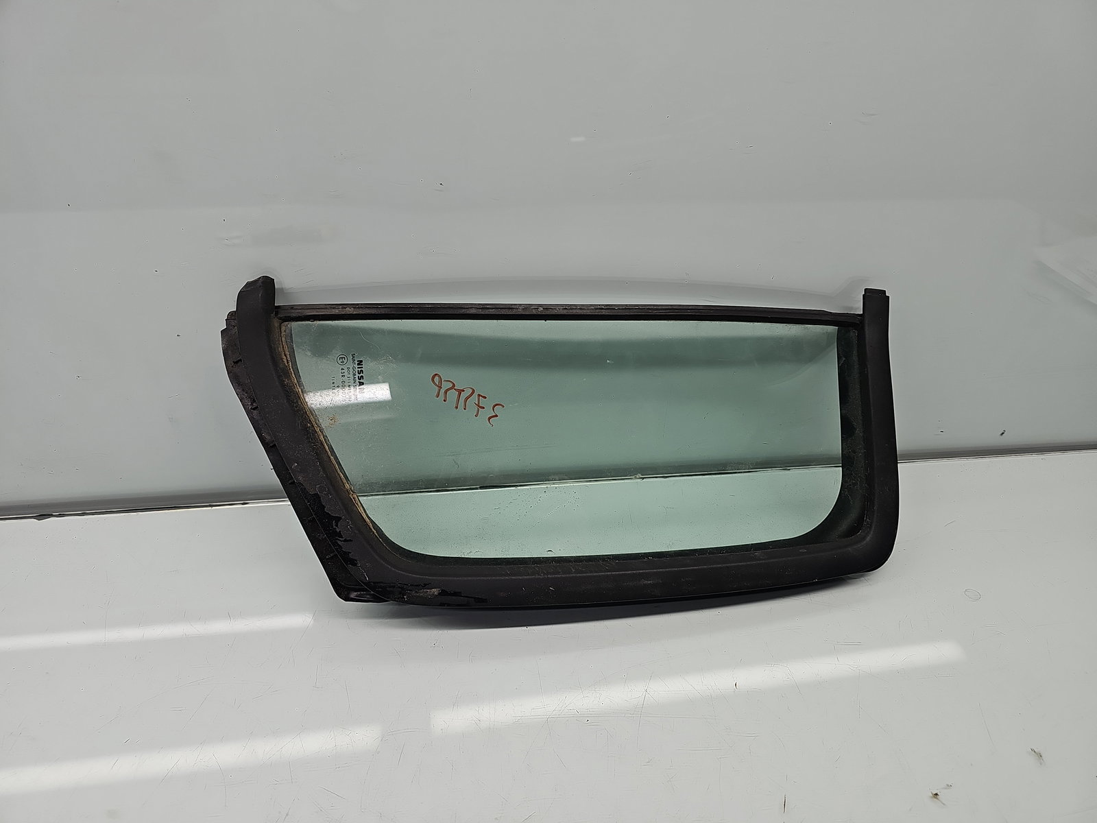 Geam fix usa stanga spate Nissan Navara (D40) [Fabr 2005-2014] OEM - imagine 1