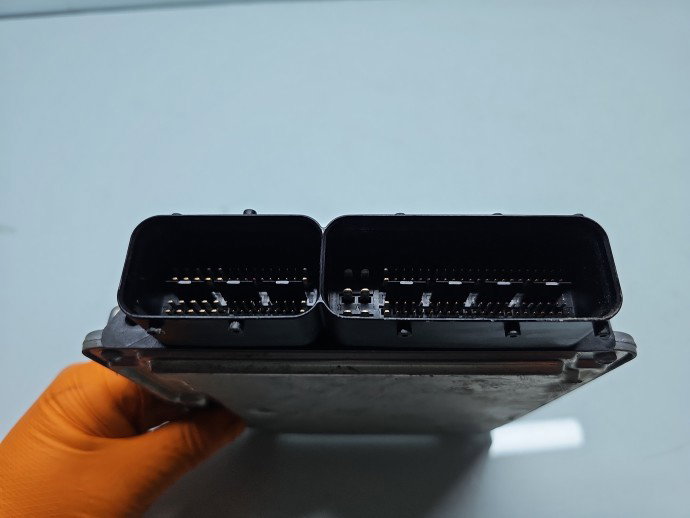 Calculator motor ECU AUDI A4 Avant (8ED, B7) [Fabr 2004-2008] 03G906016KN 2.0 TDI BPW 103 KW / 140CP