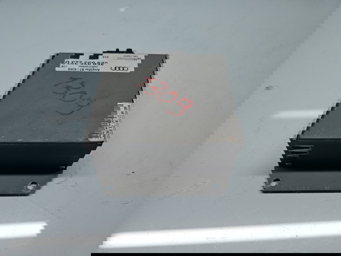  Amplificator antena AUDI A4 Avant (8ED, B7) [Fabr 2004-2008] 8E9035223D