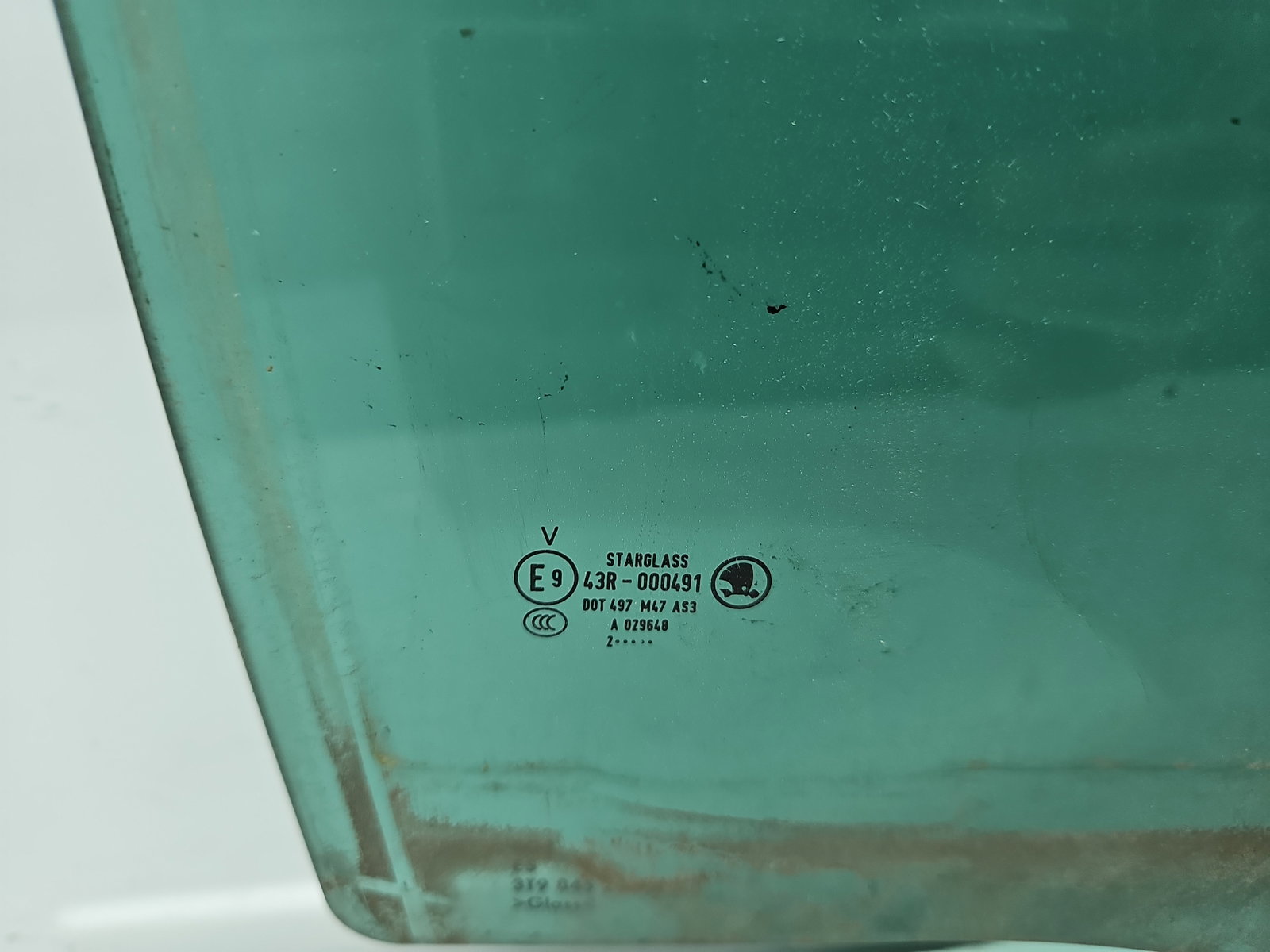 Geam usa dreapta spate Skoda Superb II Combi (3T5) [Fabr 2009-2015] OEM - imagine 2