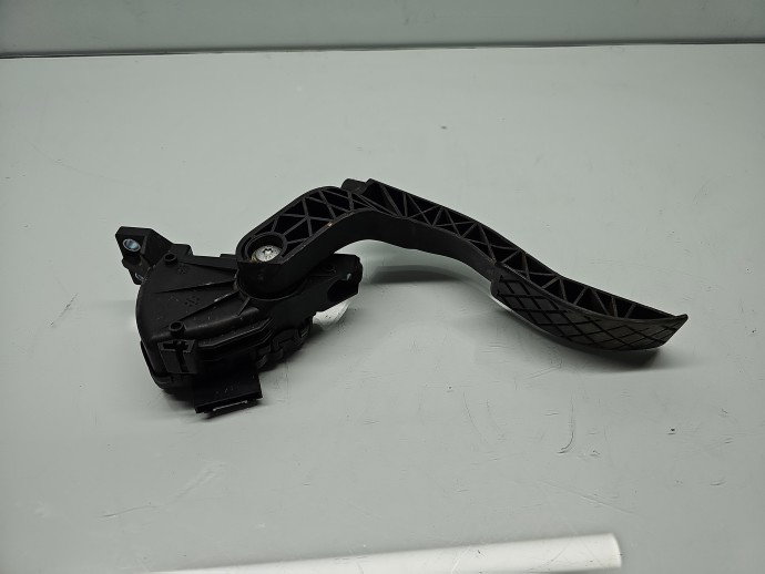  Pedala acceleratie AUDI A4 Avant (8ED, B7) [Fabr 2004-2008] 8E1721523C
