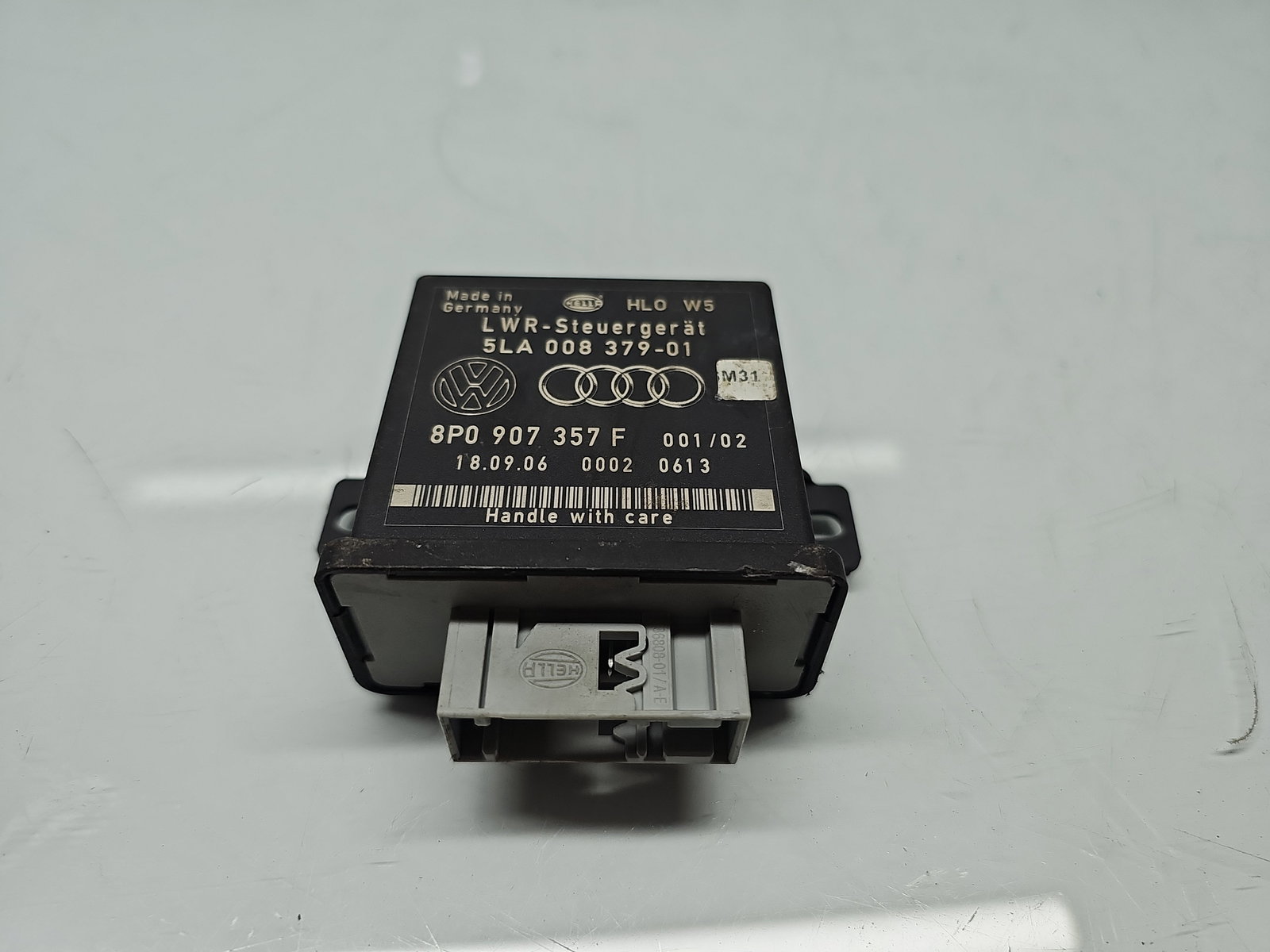 Modul control lumini AUDI A4 Avant (8ED, B7) [Fabr 2004-2008] 8P0907357F - imagine 1