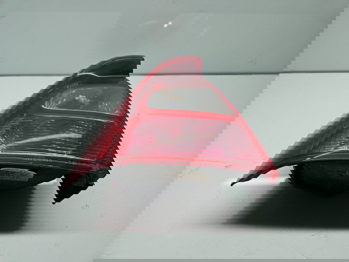  Stop aripa stanga Dacia Logan (LS) [Fabr 2004-2012] 8200744760