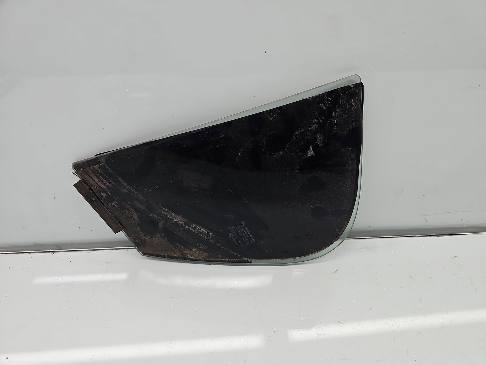 Geam fix usa stanga spate Opel Corsa E [Fabr 2014-prezent] OEM - imagine 1