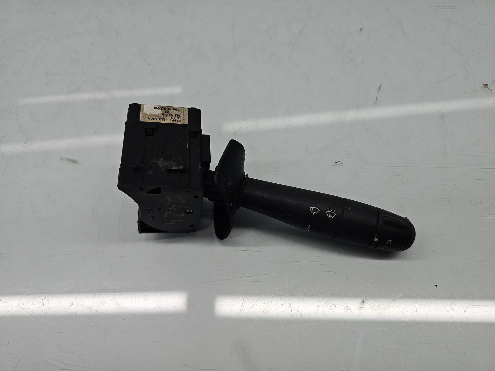 Maneta stergator Dacia Logan MCV (KS) [Fabr 2007-2012] 8200399390 - imagine 3