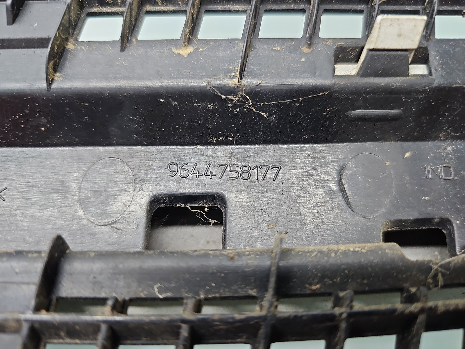 Grila bara fata Citroen Berlingo 1 [Fabr 1996-2008] 9644758177 - imagine 5