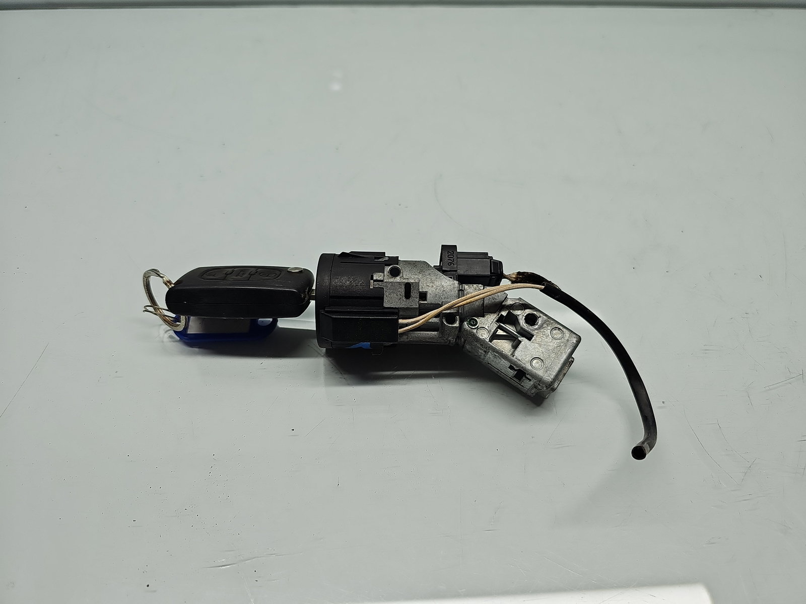 Contact cu cheie PEUGEOT 407 [Fabr 2004-2010] 9663123280 2.2 HDI 4HT 125KW / 170CP - imagine 1